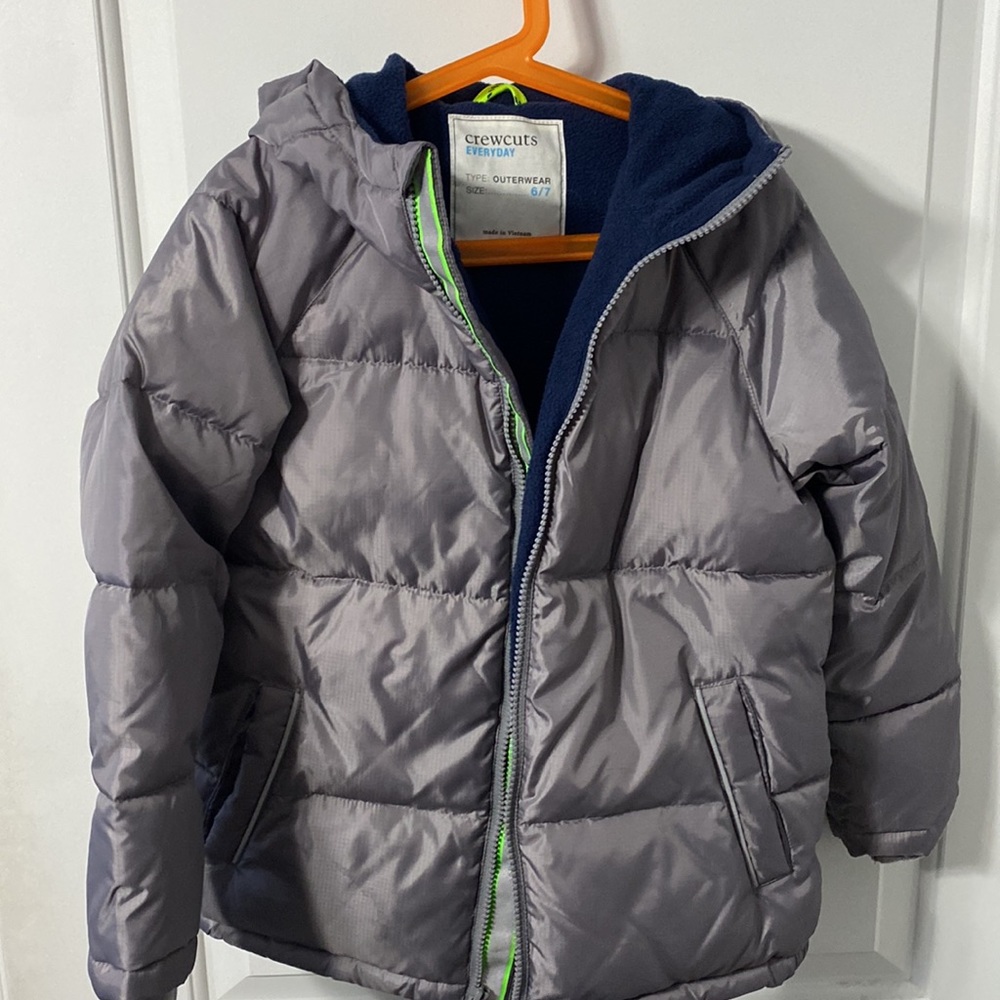 Crewcuts Everyday grey warm puffer jacket size 6/7 barley worn EUC style K5192